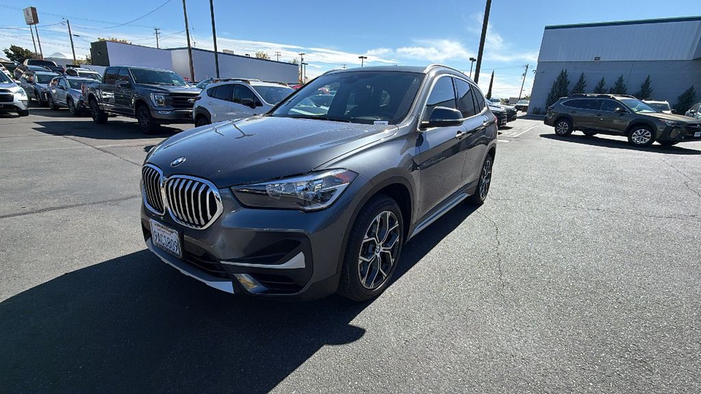 2022 BMW X1 28i's photo