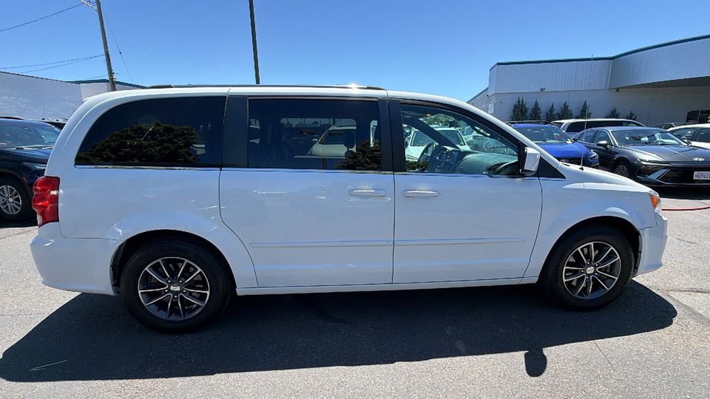 Used 2017 Dodge