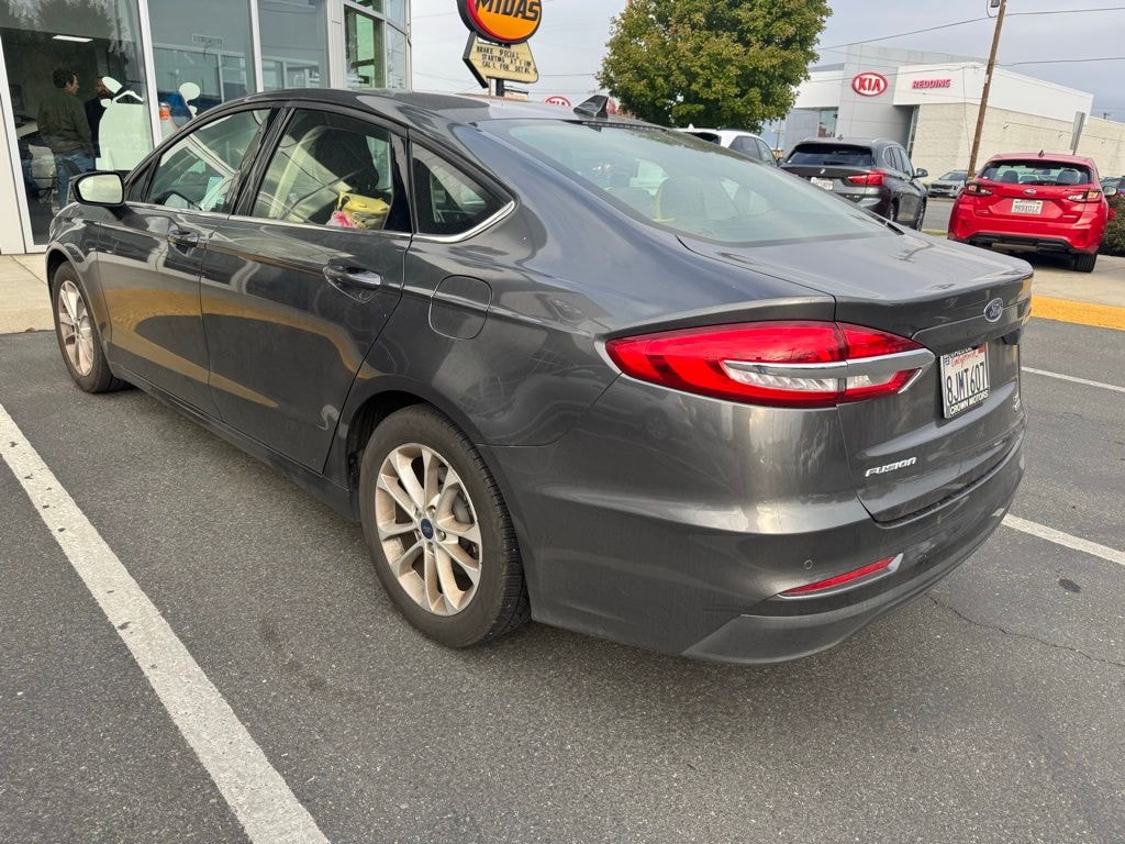 Used 2019 Ford Fusion SE Sedan