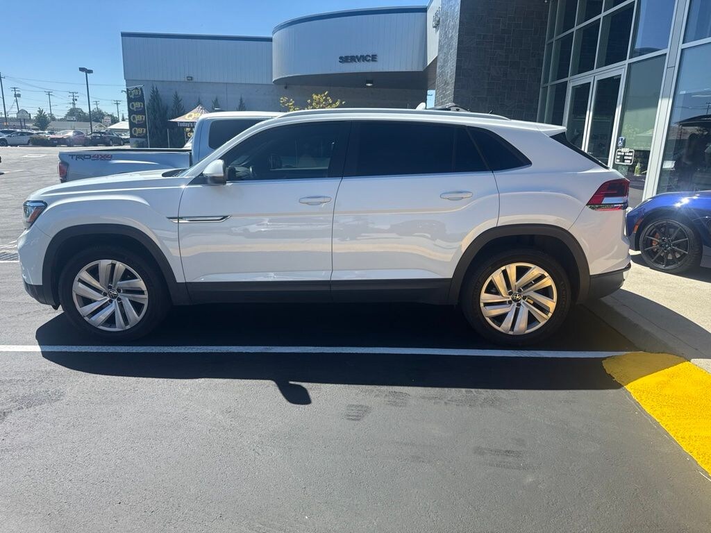 Used 2020 Volkswagen Atlas Cross Sport 3.6L V6 SE w/Technology SUV