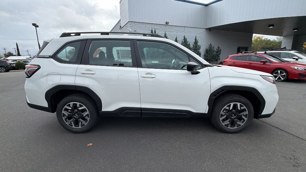 2026 Subaru Forester Base photo 2