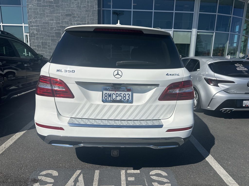 2015 Mercedes Benz ML 350 photo 4