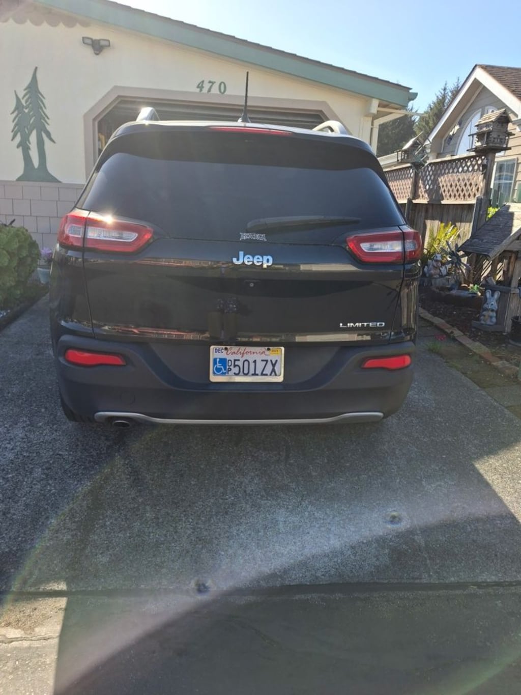 Used 2015 Jeep Cherokee Limited SUV