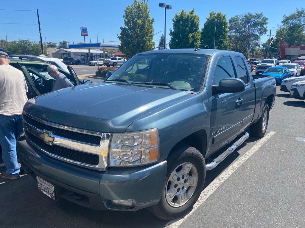 Used 2007 Chevrolet Silverado 1500 LTZ Truck