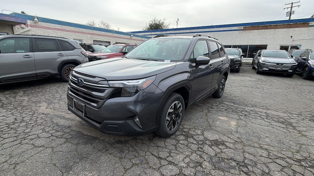 2026 Subaru Forester Premium's photo