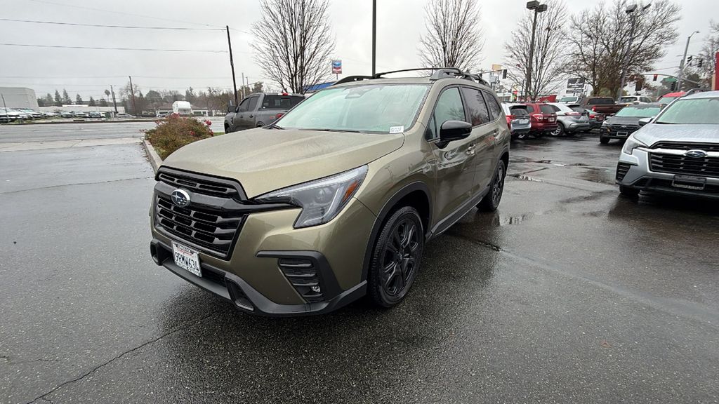 2025 Subaru Ascent Onyx Edition-Premium's photo