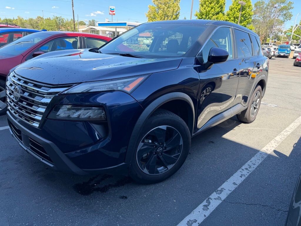 Used 2024 Nissan Rogue SV SUV
