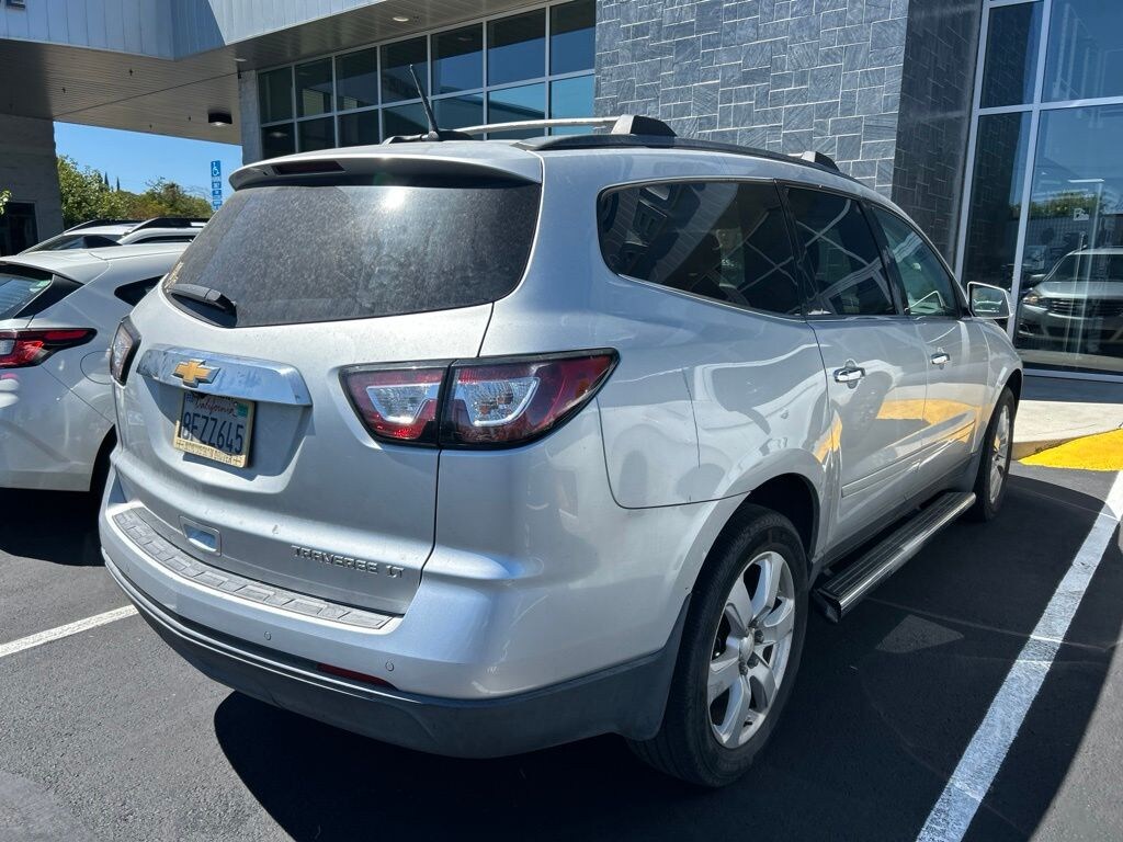 Used 2016 Chevrolet Traverse LT SUV