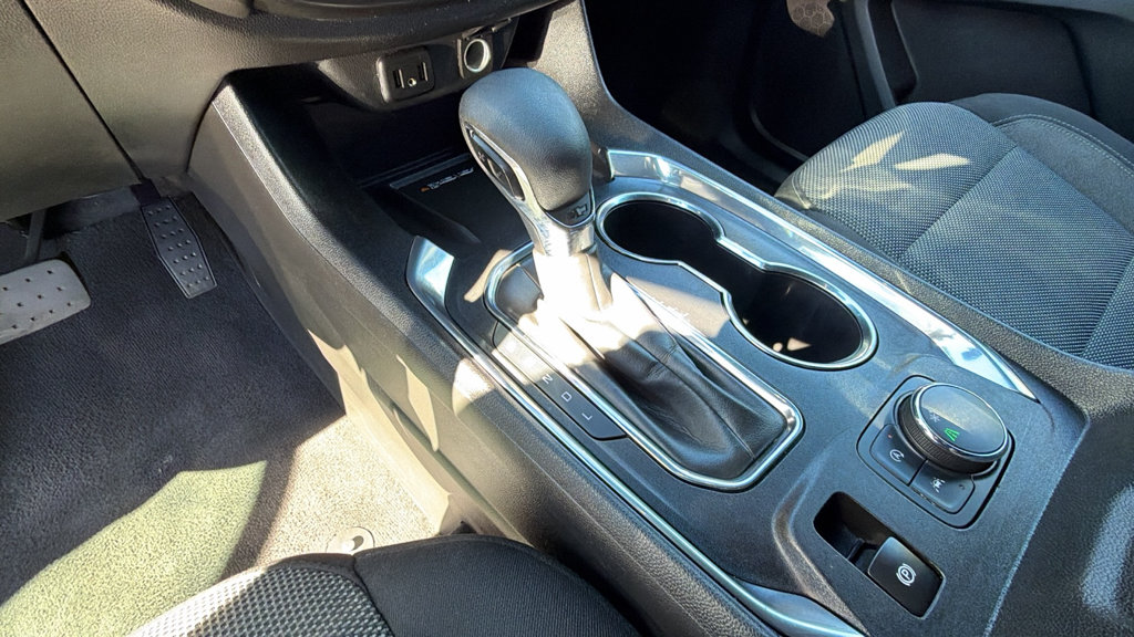 2023 Chevrolet Traverse 1LT - Photo 23