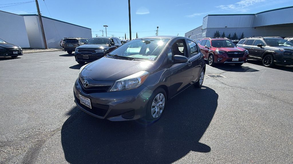 2014 Toyota Yaris L