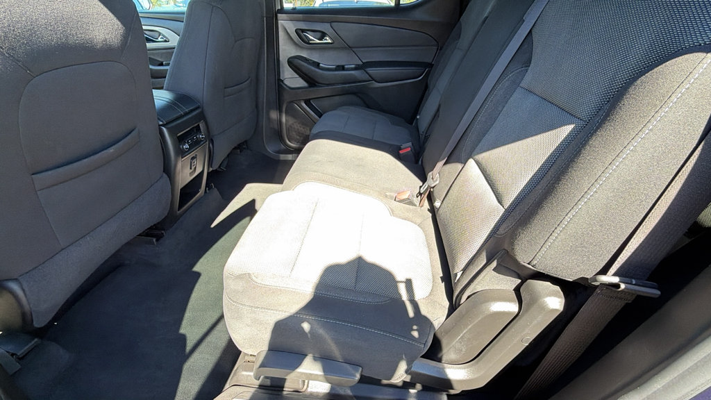 2023 Chevrolet Traverse 1LT - Photo 15