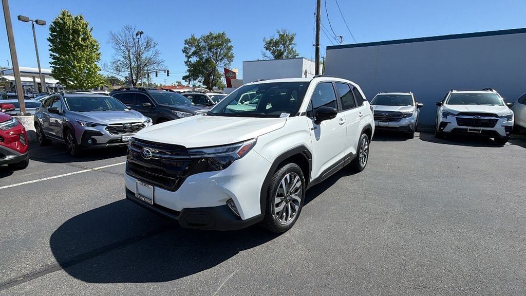2026 Subaru Forester Touring Hybrid's photo