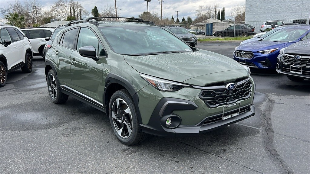 2025 Subaru Crosstrek Limited photo 2