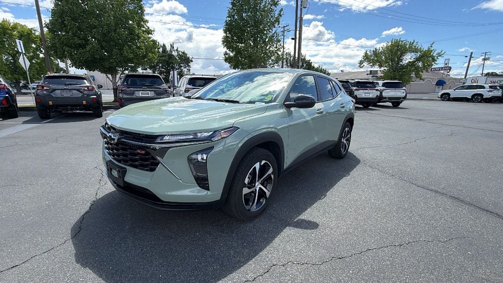 2024 Chevrolet Trax 1RS's photo
