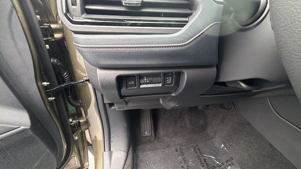 2026 Subaru Forester Touring - Photo 31
