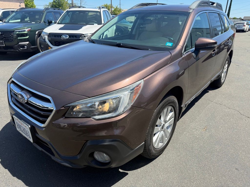 2019 Subaru Outback 2.5i Premium's photo