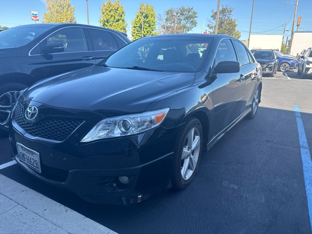 Used 2010 Toyota Camry SE Sedan