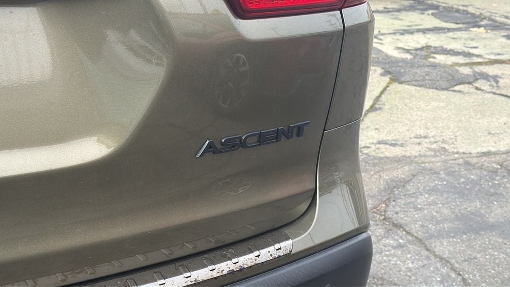 2026 Subaru Ascent Premium - Photo 11