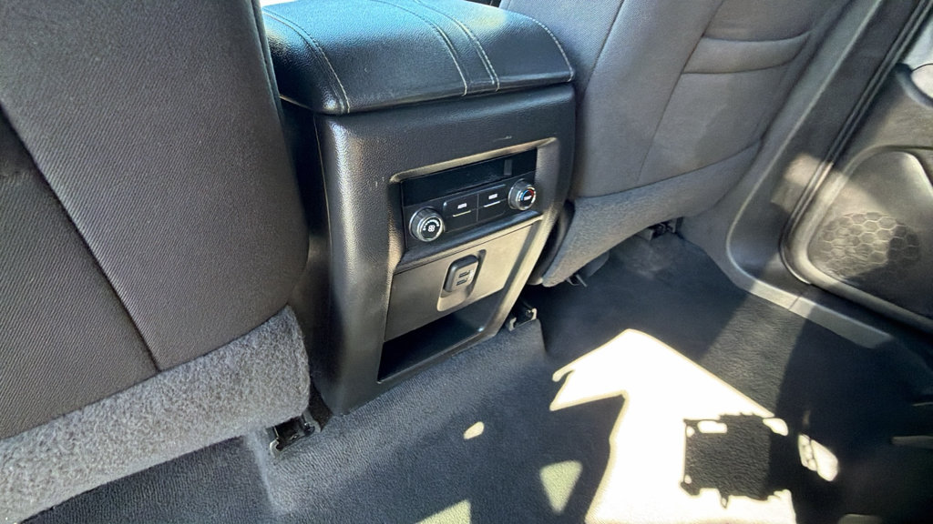 2023 Chevrolet Traverse 1LT - Photo 16
