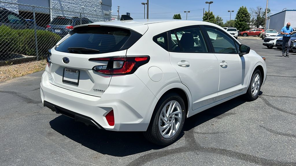 2025 Subaru Impreza Base photo 4