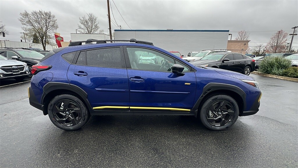 2025 Subaru Crosstrek Sport photo 3