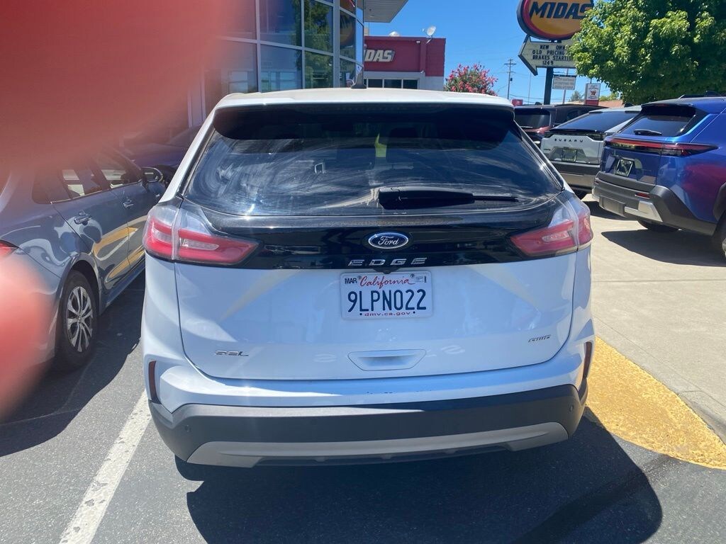 Used 2024 Ford Edge SEL SUV