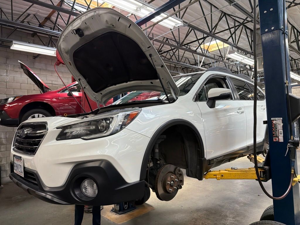 Used 2018 Subaru Outback 2.5i SUV