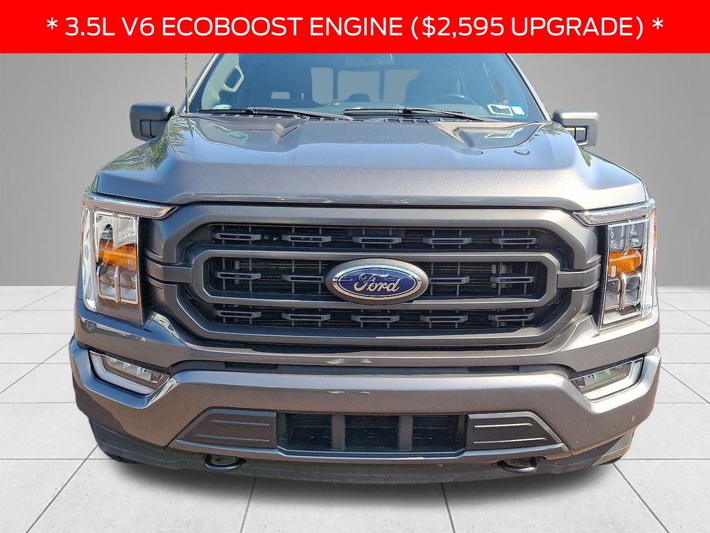 2022 Ford F-150 XLT photo 2