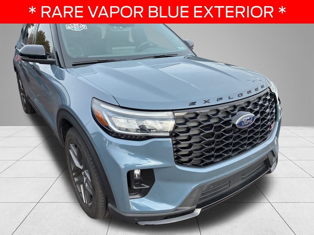 Used 2025 Ford Explorer ST SUV