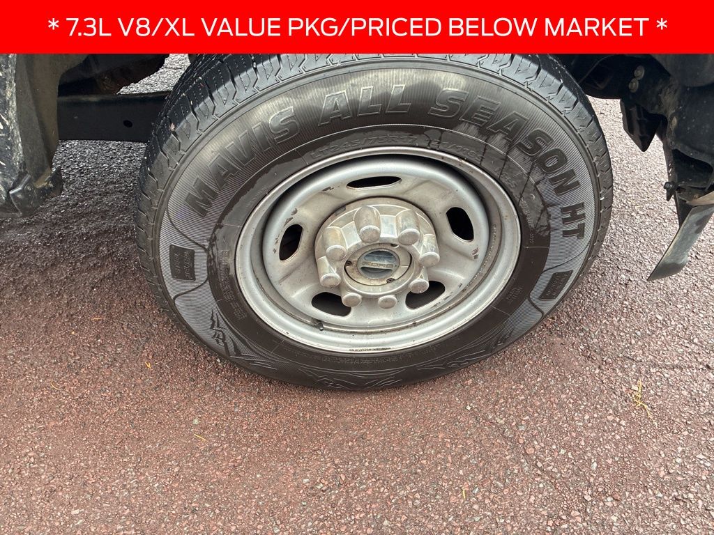 2022 Ford F-350 photo 2