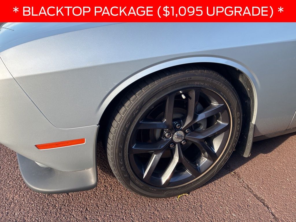 2021 Dodge Challenger GT photo 4