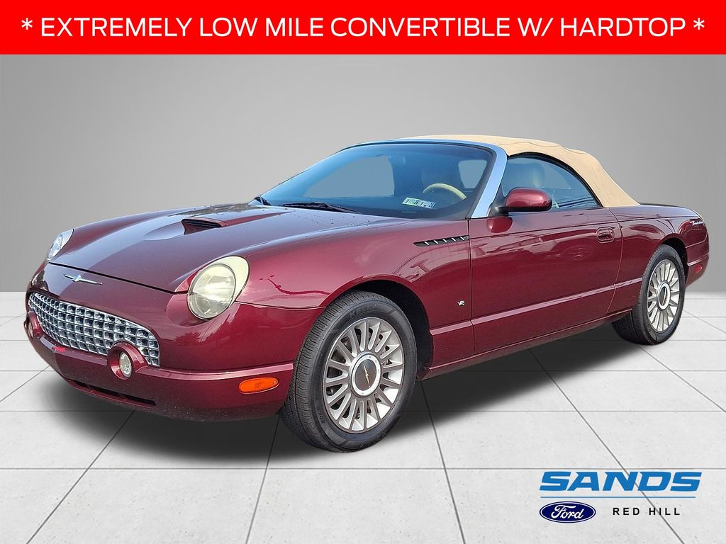 2004 Ford Thunderbird