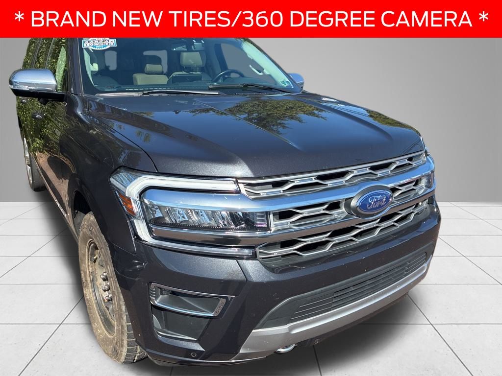 2022 Ford Expedition MAX Limited photo 2
