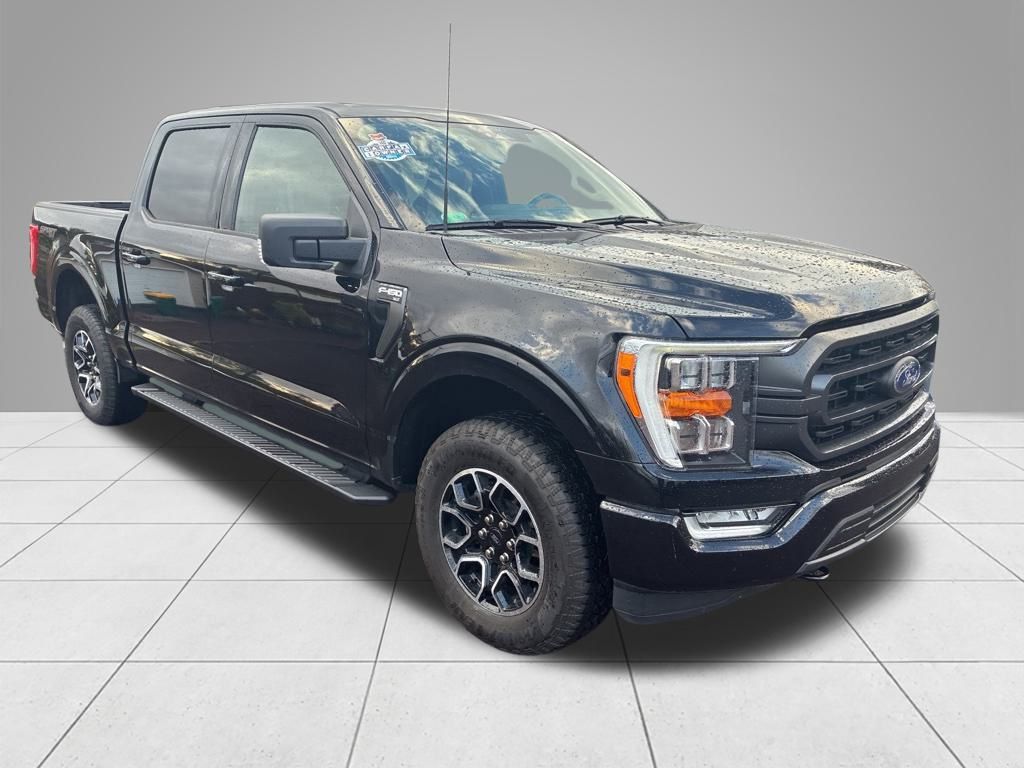 2022 Ford F-150 XLT photo 3