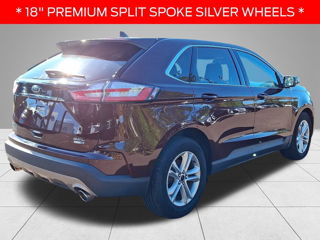 2020 Ford Edge SEL photo 4