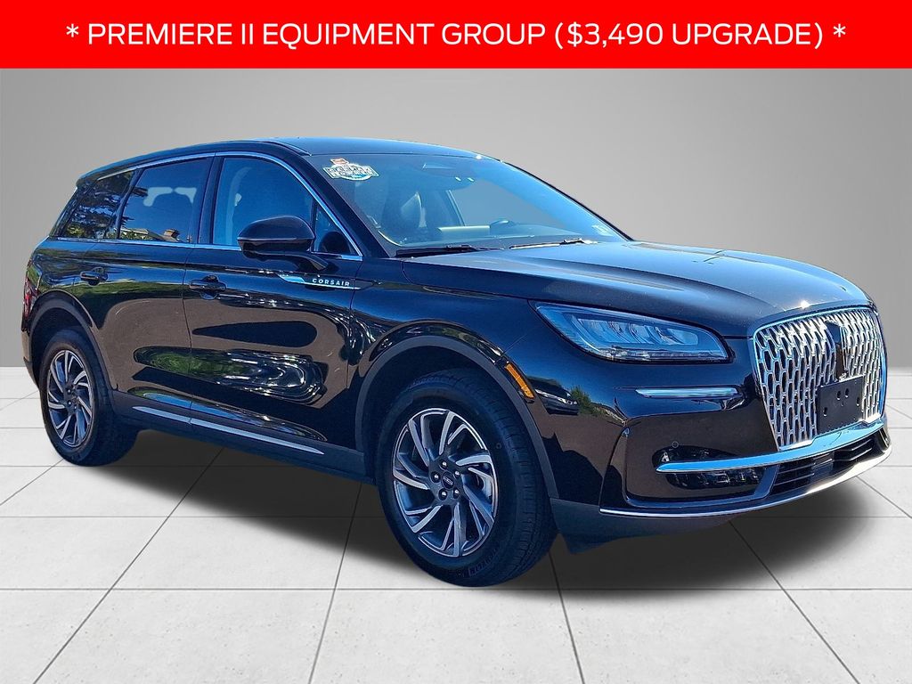 2025 Lincoln Corsair Premiere photo 3