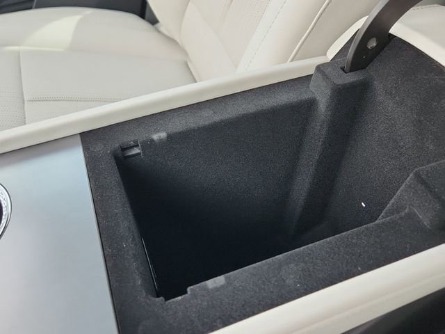 2026 Cadillac VISTIQ Sport - Photo 19