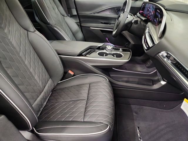 2026 Cadillac LYRIQ V Premium - Photo 28