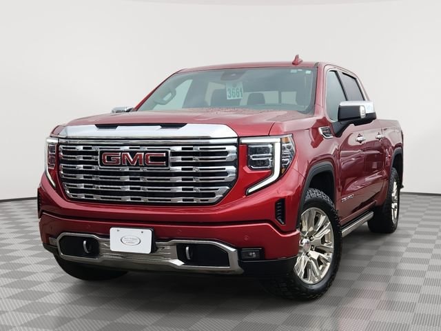 2023 GMC Sierra 4WD Crew Cab Short Box Denali's photo