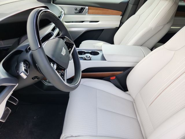 2026 Cadillac VISTIQ Sport - Photo 10