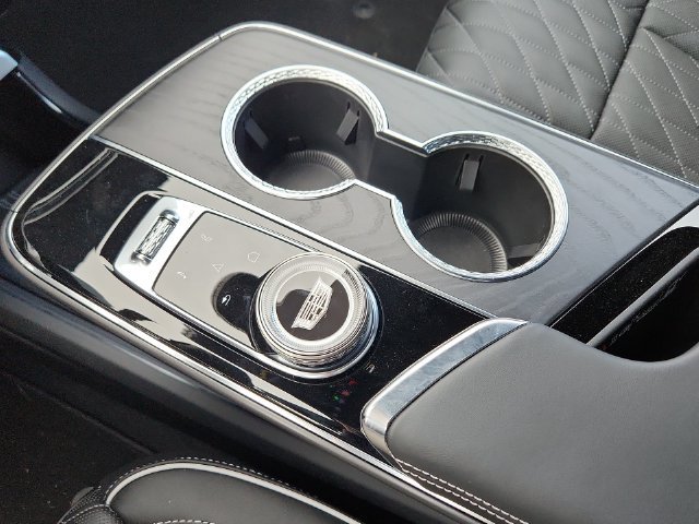2026 Cadillac LYRIQ V Premium - Photo 18
