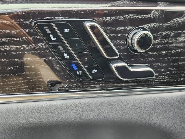2026 Cadillac Escalade IQL Sport - Photo 10