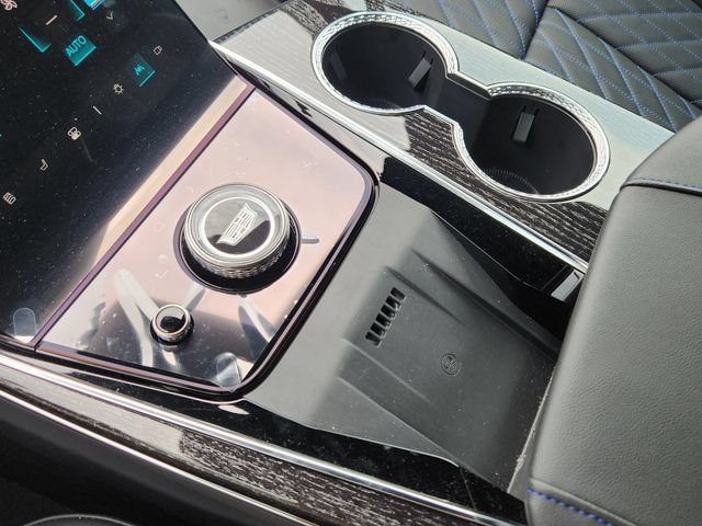 2026 Cadillac Escalade IQL Sport - Photo 18