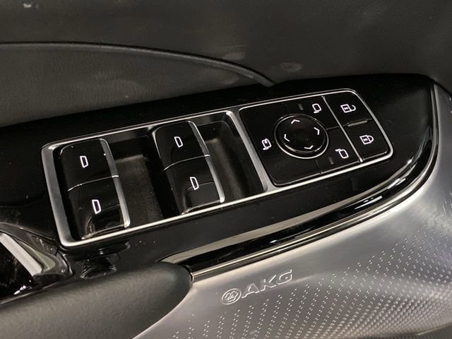2025 Cadillac LYRIQ Sport 2 - Photo 17