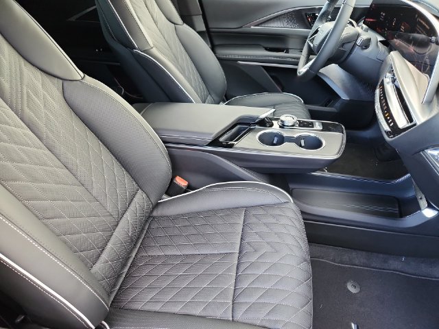2026 Cadillac LYRIQ V Premium - Photo 22