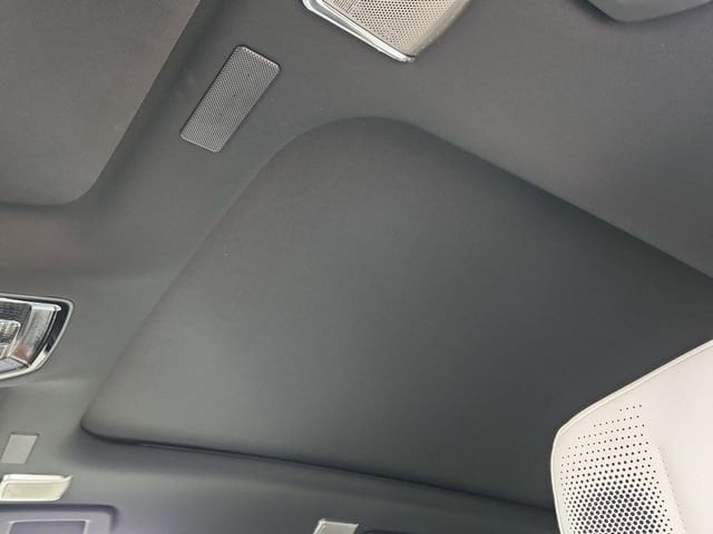 2026 Cadillac VISTIQ Sport - Photo 21