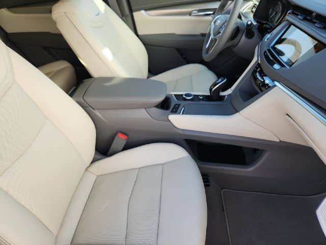 2026 Cadillac XT5 Premium Luxury - Photo 22