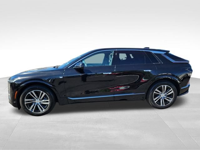 Used 2024 Cadillac LYRIQ Luxury 2 with VIN 1GYKPRRL1RZ120608 for sale in Colorado Springs, CO