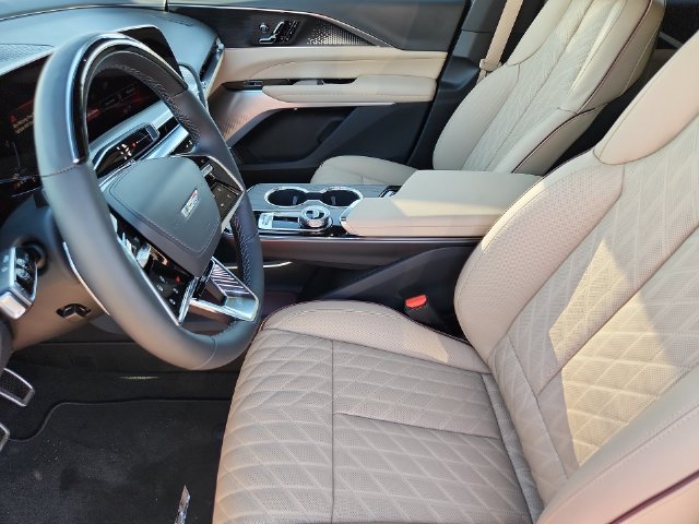 2026 Cadillac LYRIQ V Premium - Photo 10
