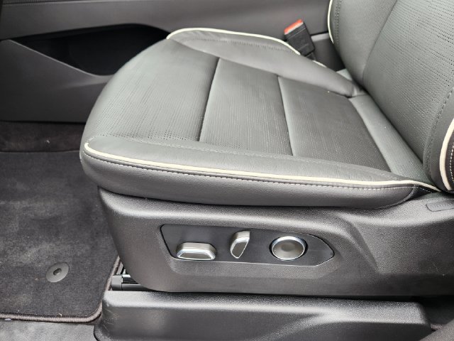 2026 Cadillac Escalade ESV Sport - Photo 10